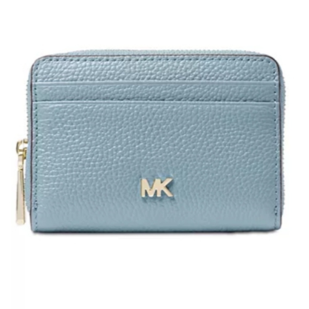 Michael Kors

Pebble Leather Zip-Around
